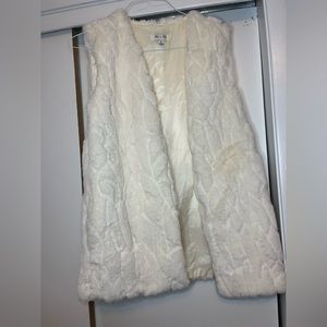 She + Sky White Faux Fur Vest